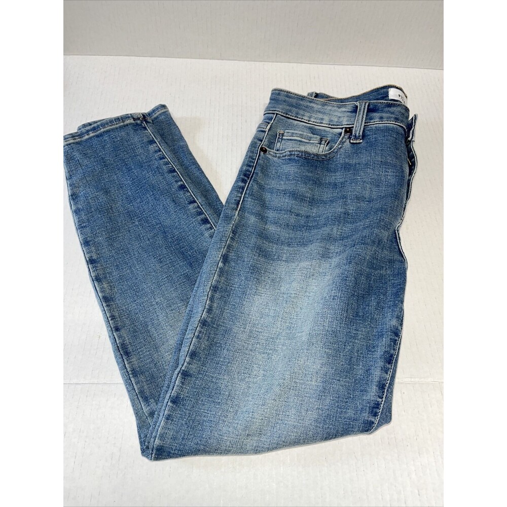 Pistola Women's Light Wash Extra Stretch Ankle Skinny Jeans Size 28 x 26